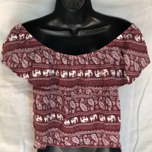 10 / $10 Rue21 crop top with frill neckline - Picture 4 of 8